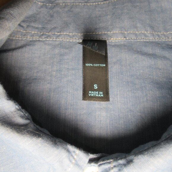 District Made Menβs Shirt Sz Small β Light Blue Western Button Front - Picture 7 of 8